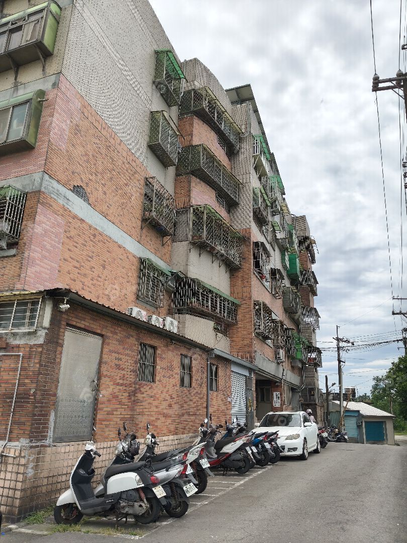 楊梅好運道社區，生活環境優生活機能佳含地下機車位