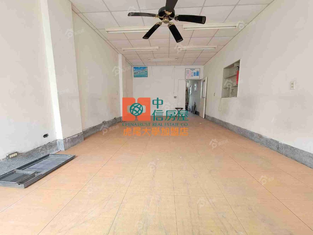 【售】虎尾中正路店面