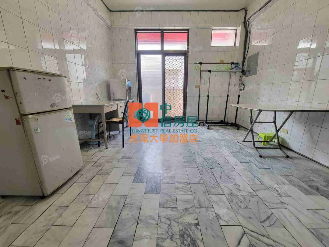 【售】虎科大五樓贈頂健身公寓