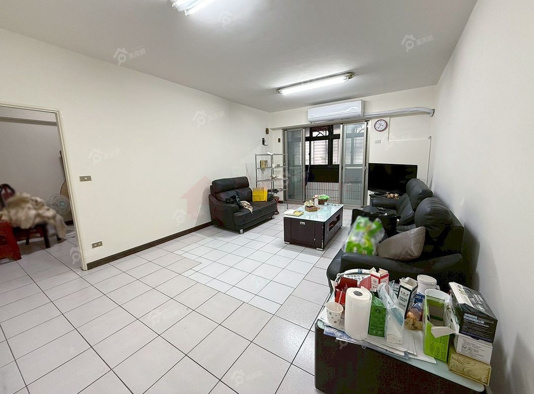 台灣房屋｜獨家專售｜土城電梯大四房海山捷運站市場旁