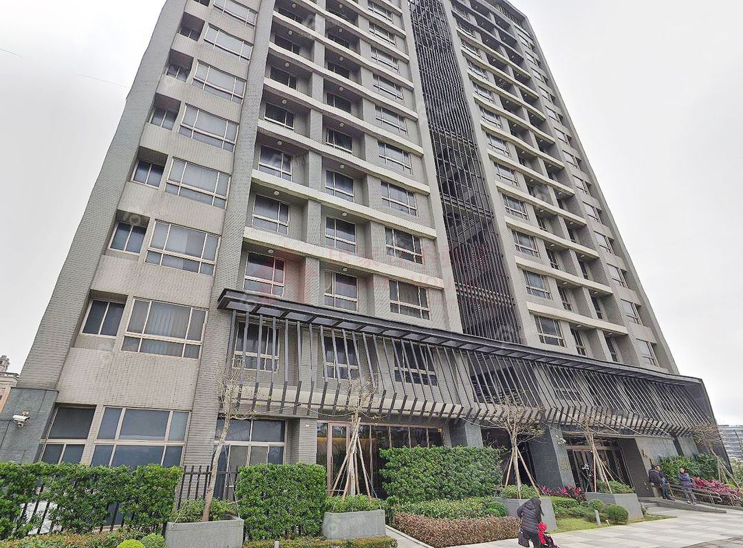 專售｜天琴｜輕軌公園旁綠意盎然三房